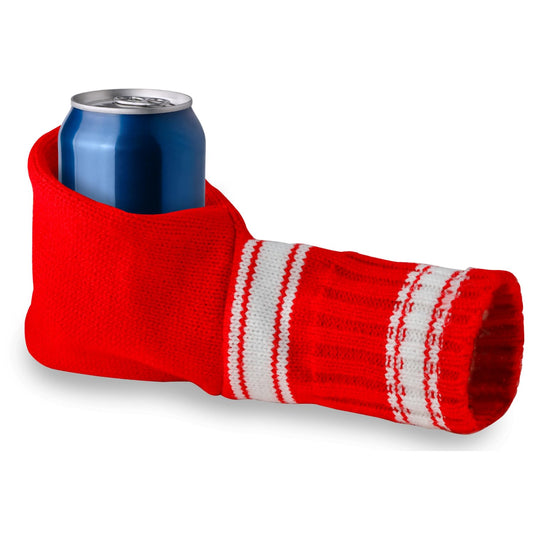 Cozy Knit Beer Mitten for Cold Drinks â€“ Fun & Functional Design